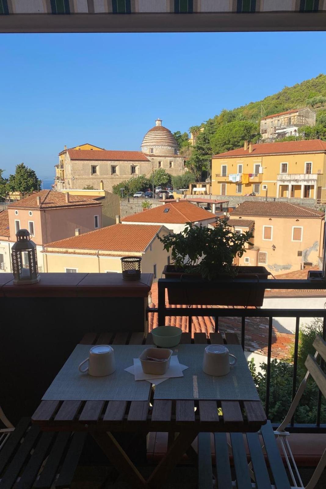 Hotel La Terrazza Nel Borgo Tortora Exterior foto