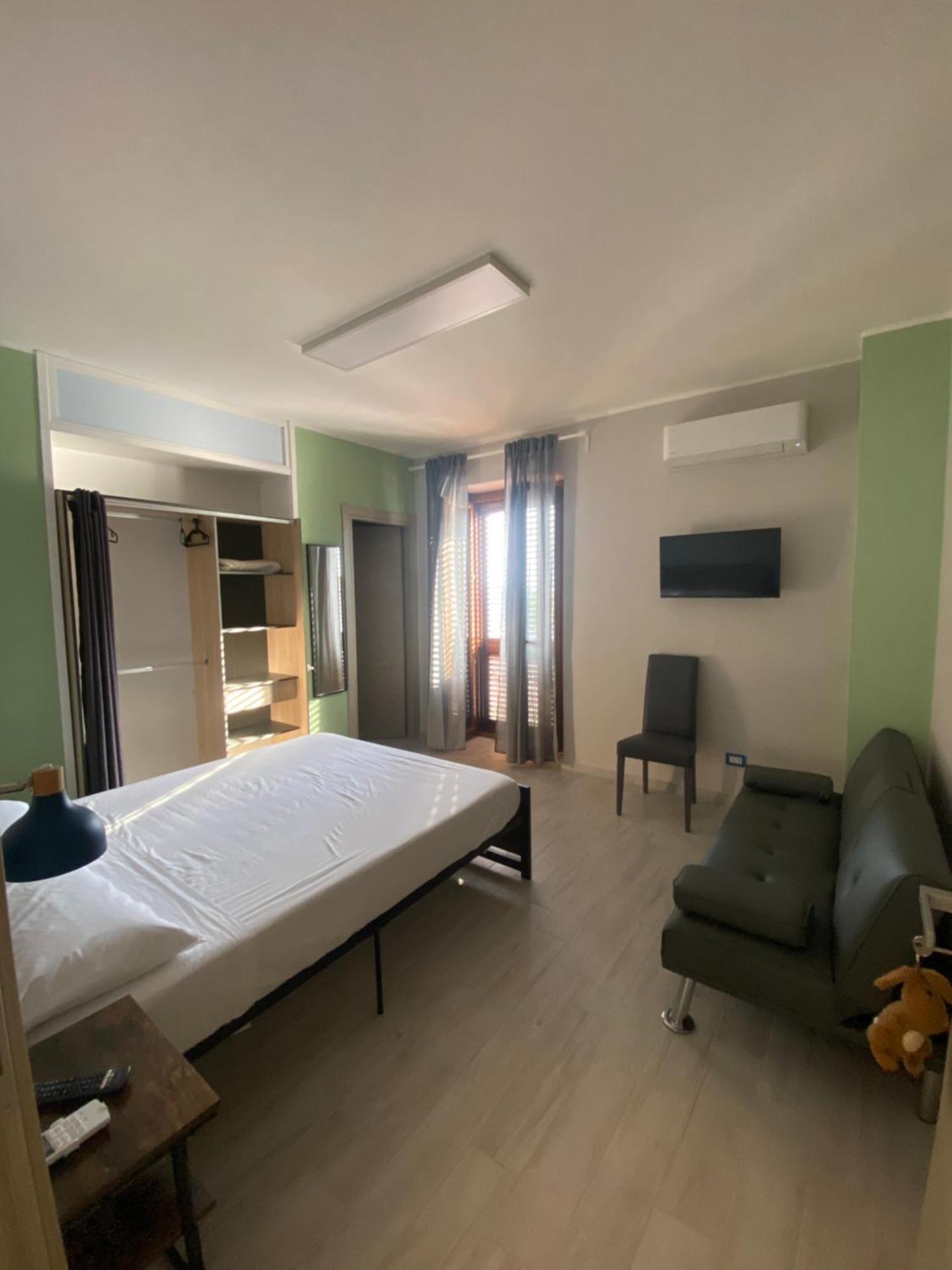 Hotel La Terrazza Nel Borgo Tortora Exterior foto